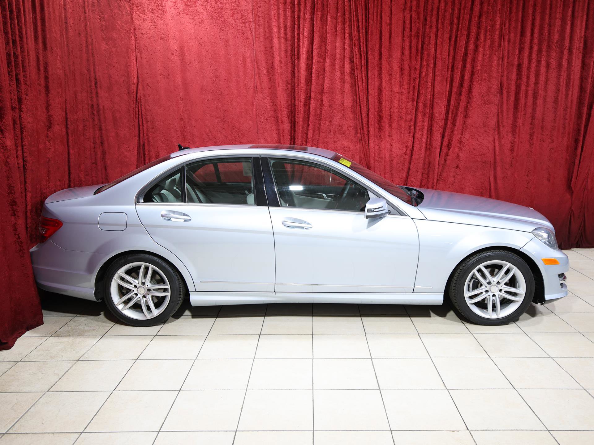 Used 2014 Mercedes-Benz C 250 Sedan image 8