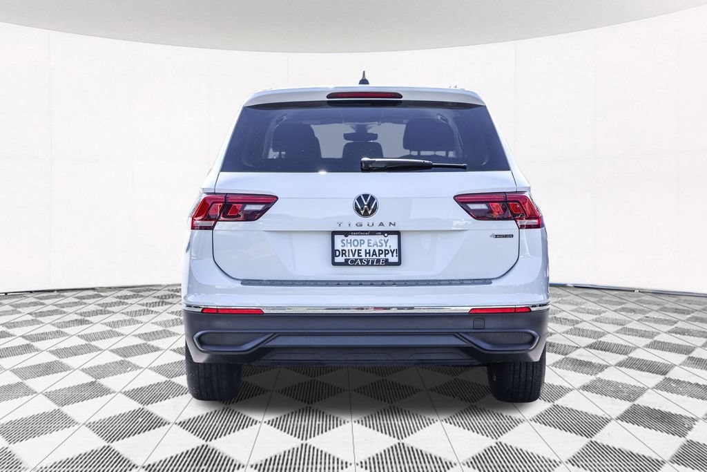 Certified 2024 Volkswagen Tiguan Wolfsburg Edition AWD/4WD image 12