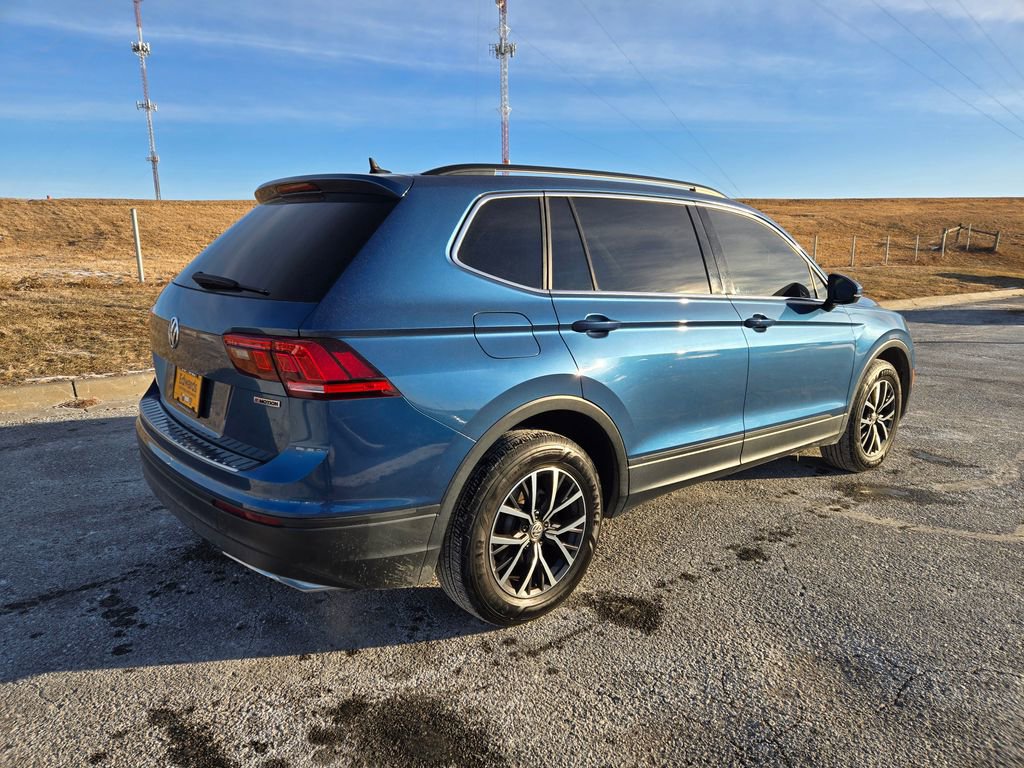 Used 2019 Volkswagen Tiguan SE image 3