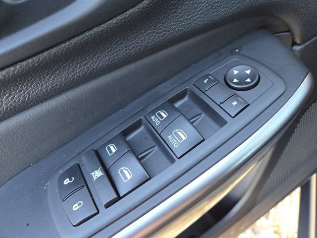 Used 2021 Jeep Cherokee Limited image 8