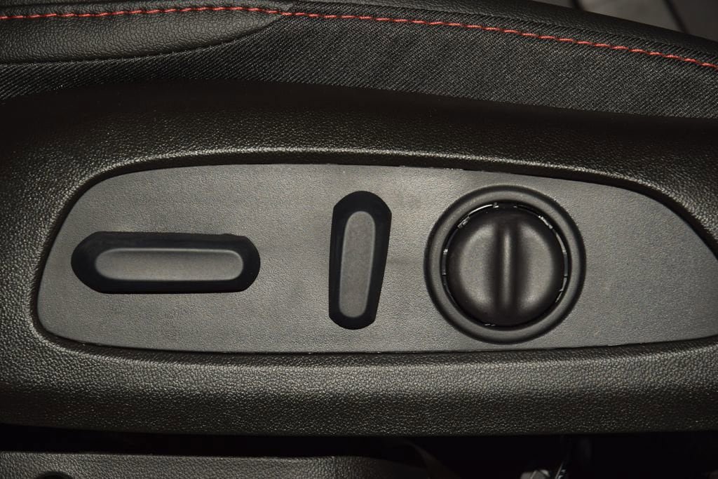 New 2027 Chevrolet Bolt RS FWD image 36