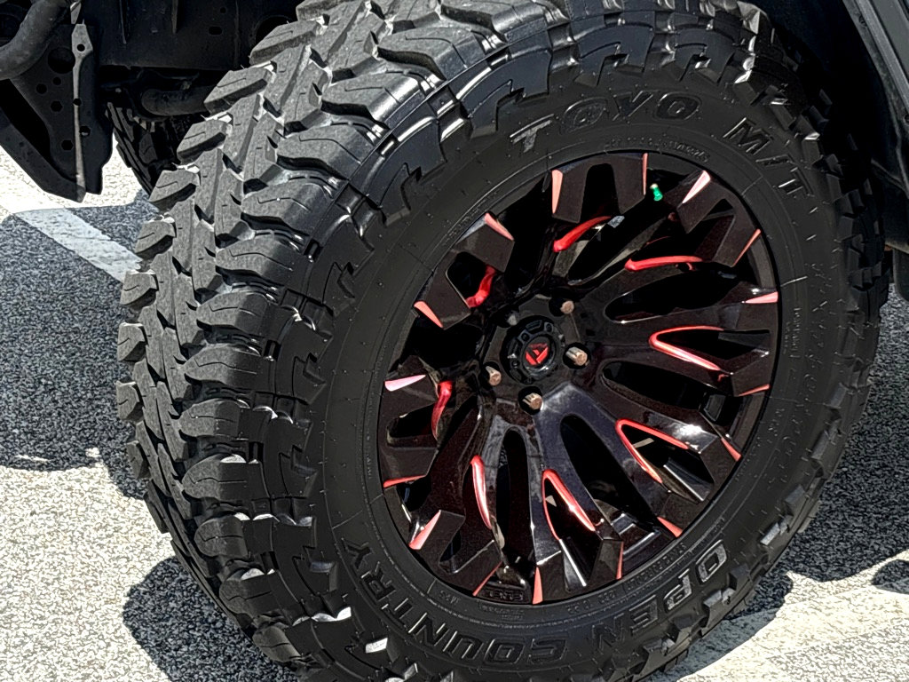 Used 2024 Jeep Wrangler Unlimited Rubicon image 35