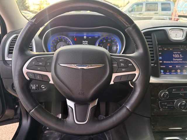 Used 2015 Chrysler 300 C w/ Light Group RWD image 10