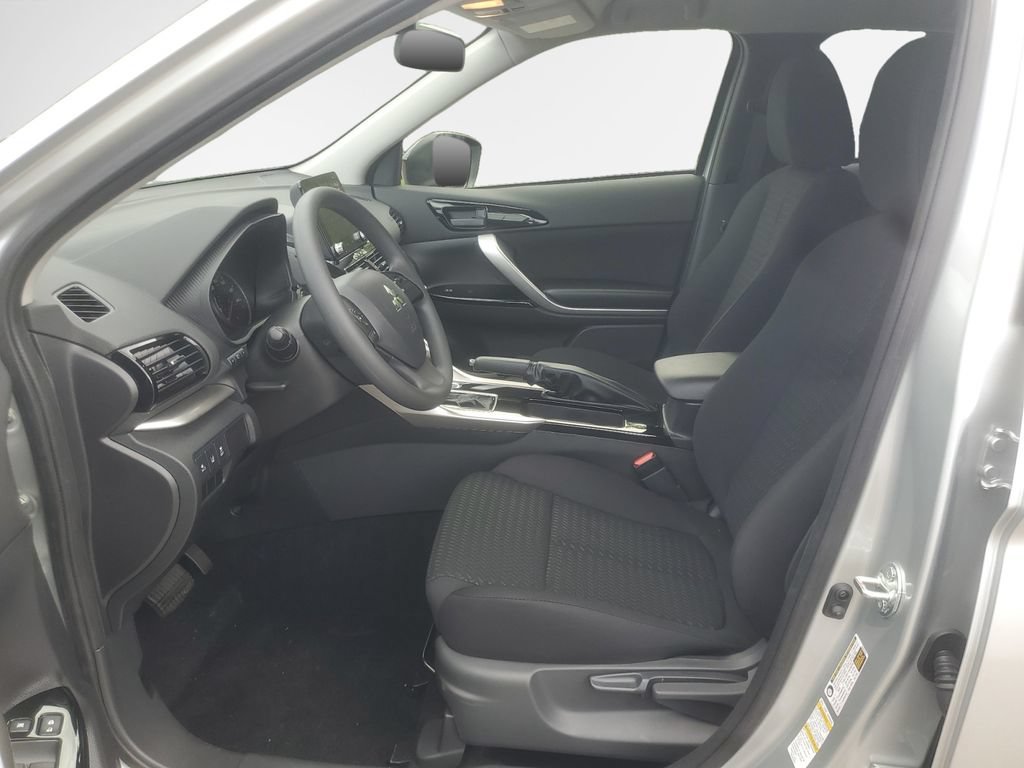 New 2026 Mitsubishi Eclipse Cross LE AWD/4WD image 12