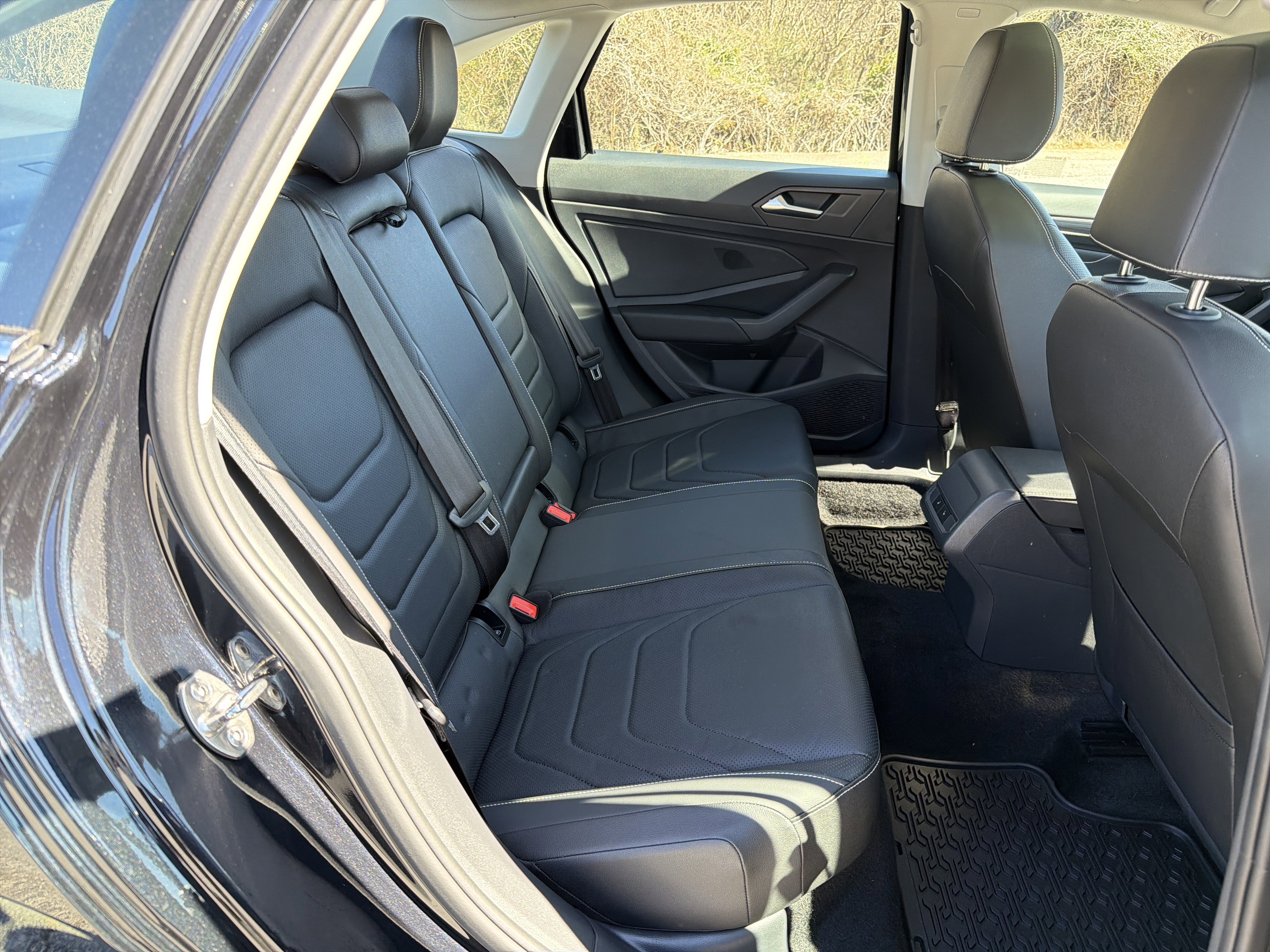 Used 2024 Volkswagen Jetta SEL image 17