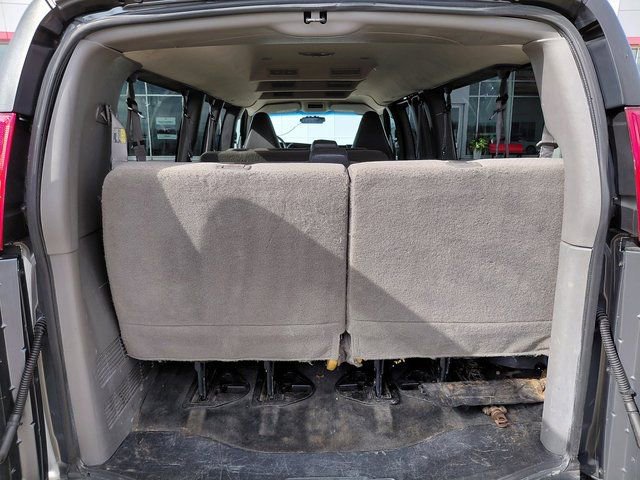 Used 2016 Chevrolet Express 3500 LT w/ LT Preferred Equipment Group image 20