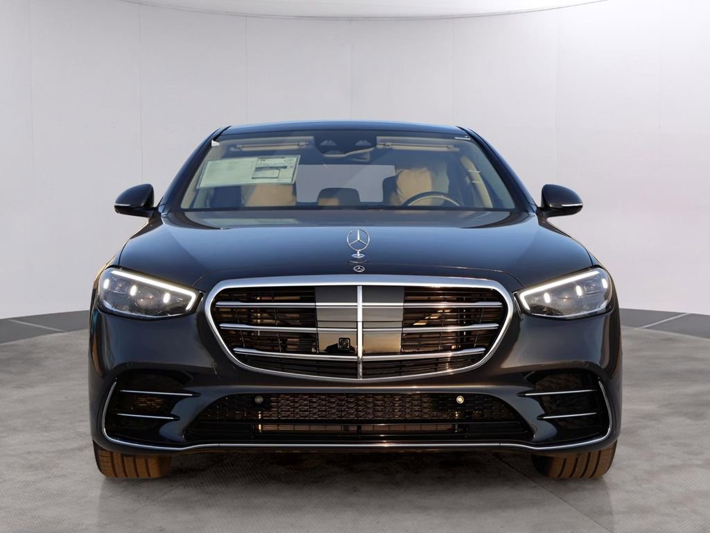 New 2026 Mercedes-Benz S 580 4MATIC Sedan image 2