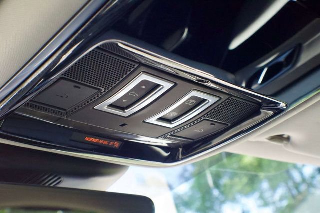 Used 2020 Land Rover Range Rover Velar R-Dynamic HSE AWD/4WD image 40