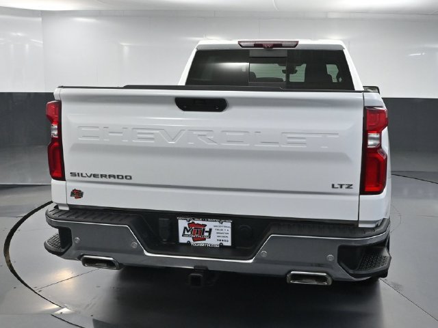 Used 2021 Chevrolet Silverado 1500 LTZ w/ Technology Package AWD/4WD image 5