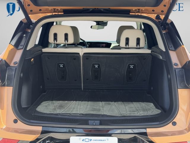 Used 2024 Buick Encore GX Sport Touring w/ Comfort Package AWD/4WD image 14