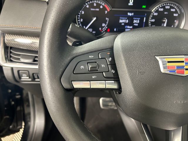 Certified 2023 Cadillac XT4 Sport w/ LPO, Onyx Lite Package image 15