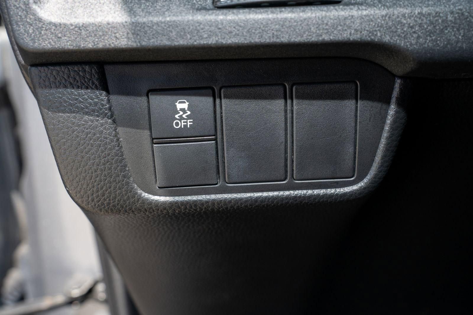 Certified 2024 Honda CR-V LX image 30