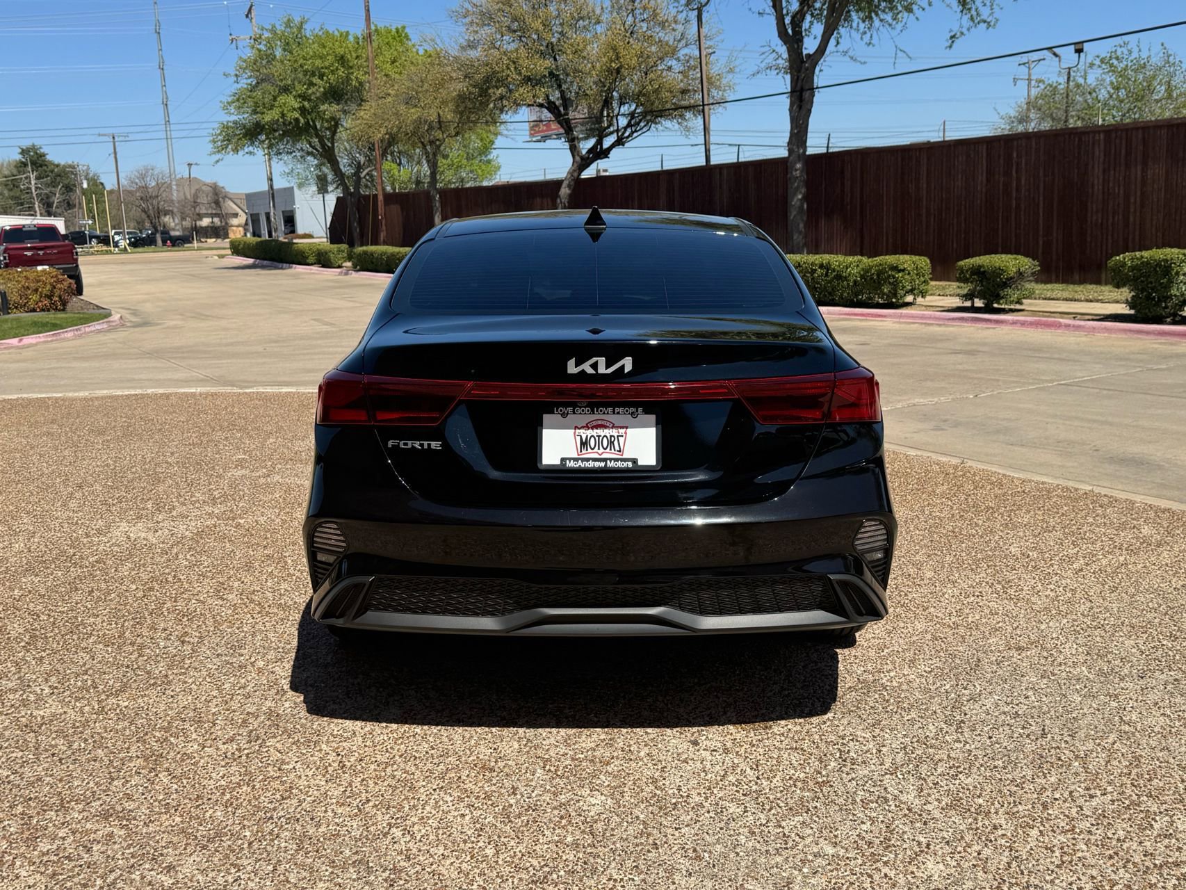Used 2023 Kia Forte LXS FWD image 9