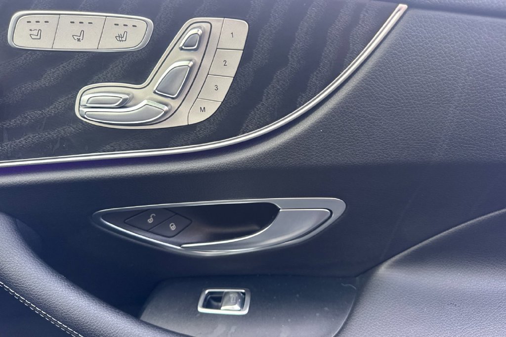 Used 2019 Mercedes-Benz E 450 Cabriolet image 21