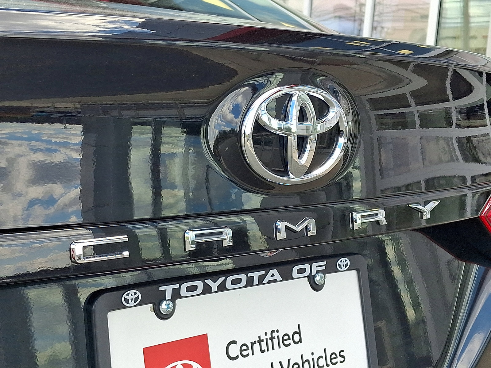 Certified 2024 Toyota Camry XLE w/ Navigation Package image 31