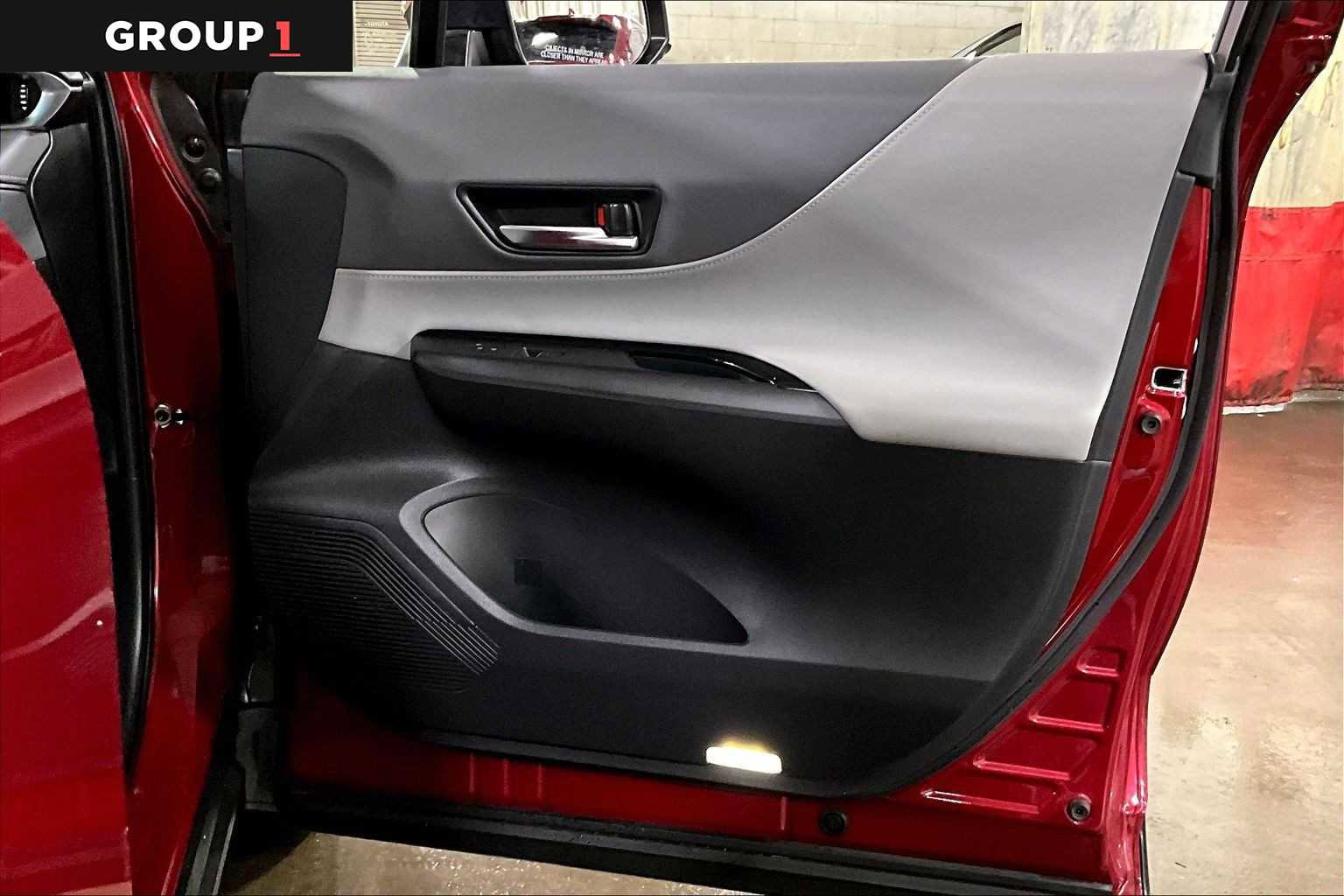 Certified 2023 Toyota Venza LE image 23