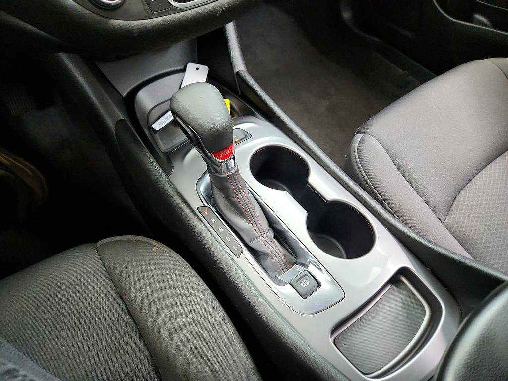 Used 2024 Chevrolet Malibu RS FWD image 18