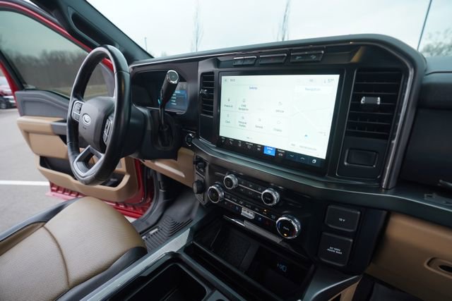 Used 2023 Ford F250 Lariat w/ Chrome Package image 31