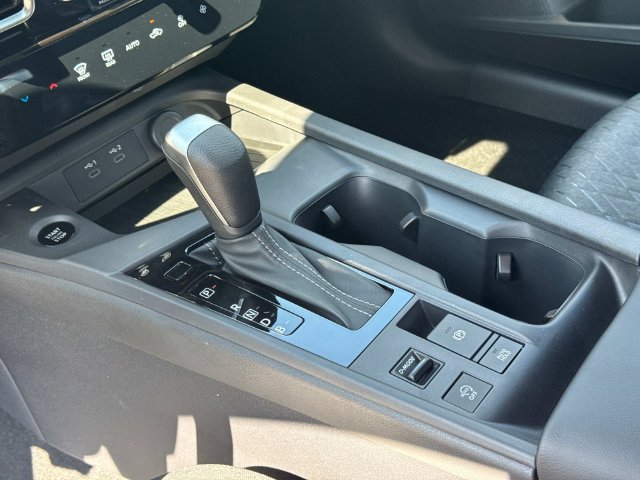 New 2027 Nissan Sentra SV w/ Floor Mat Package FWD image 26