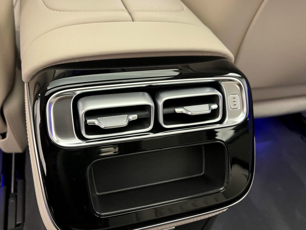 Used 2024 Mercedes-Benz S 580 4MATIC Sedan image 23