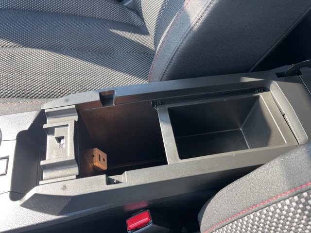 Used 2017 GMC Terrain SLE image 30