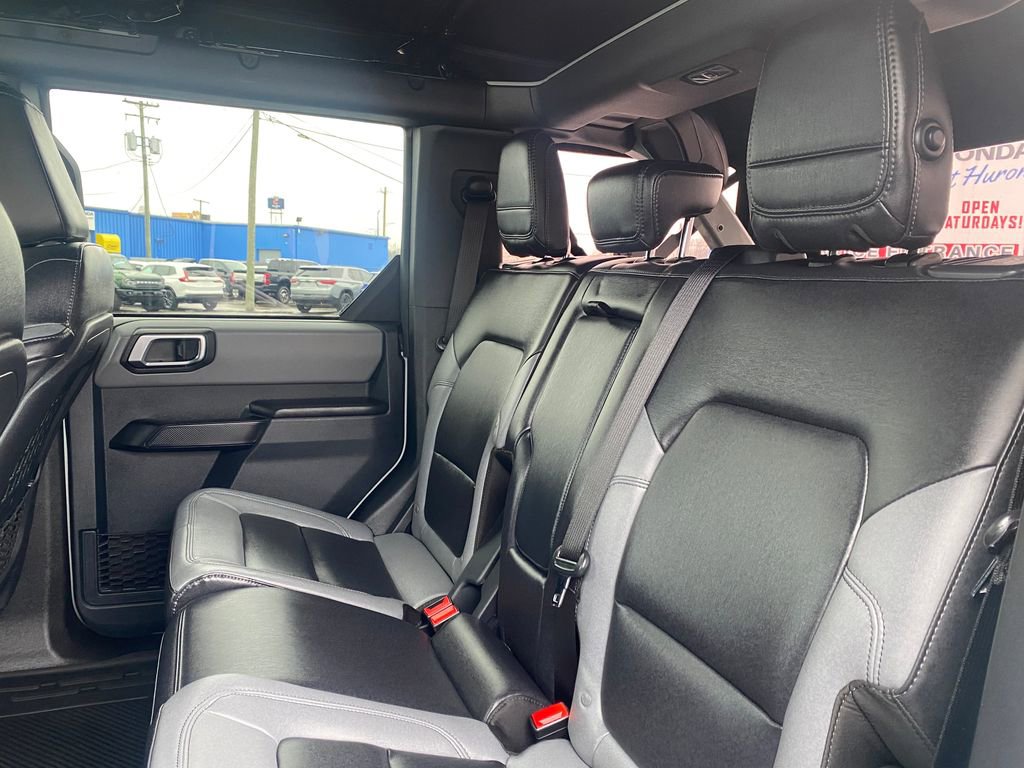 Used 2024 Ford Bronco Big Bend image 15