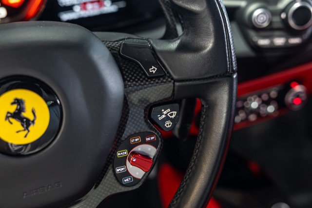 Used 2019 Ferrari 488 GTB RWD image 42