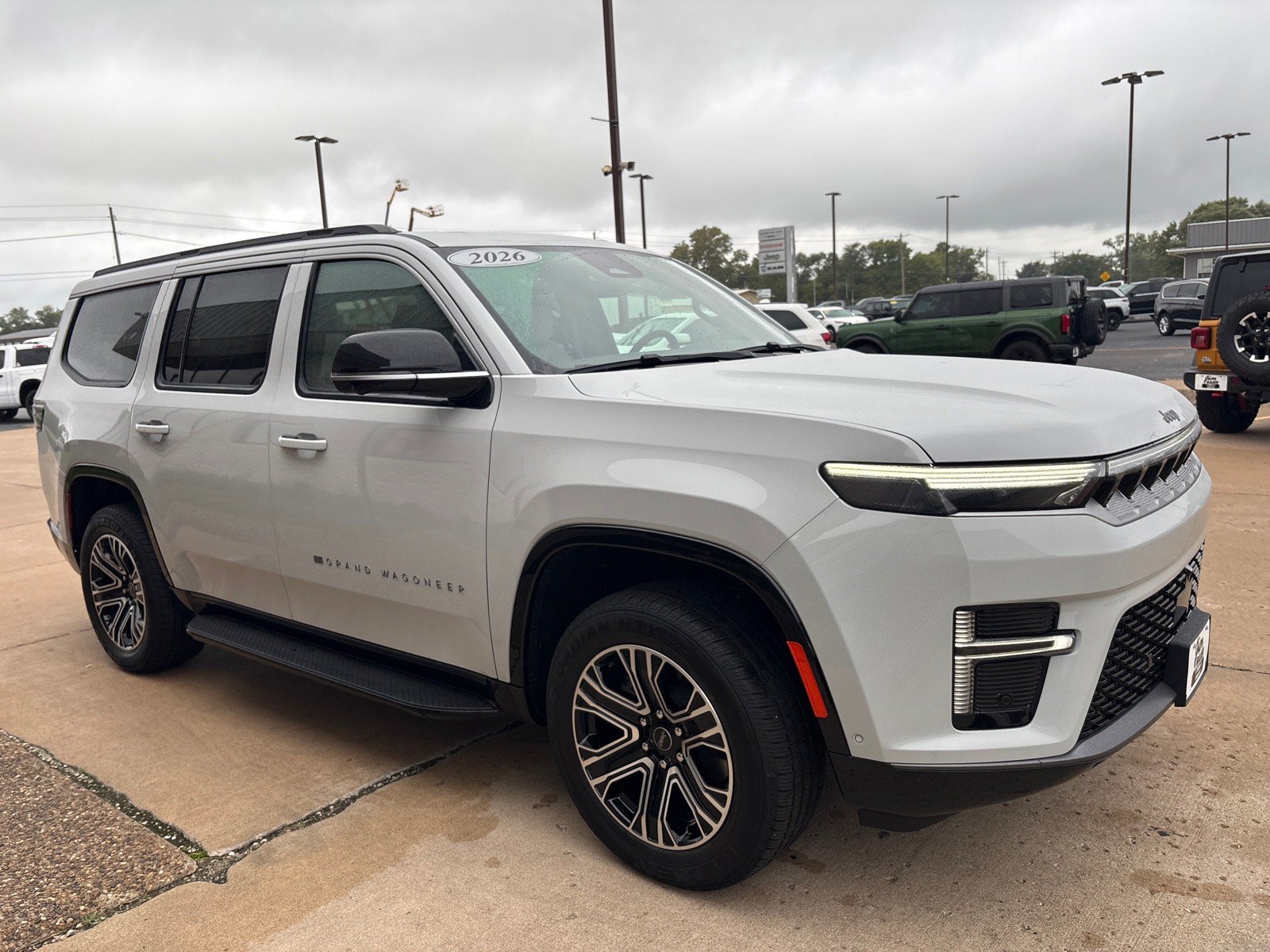 New 2026 Jeep Grand Wagoneer 4WD image 8