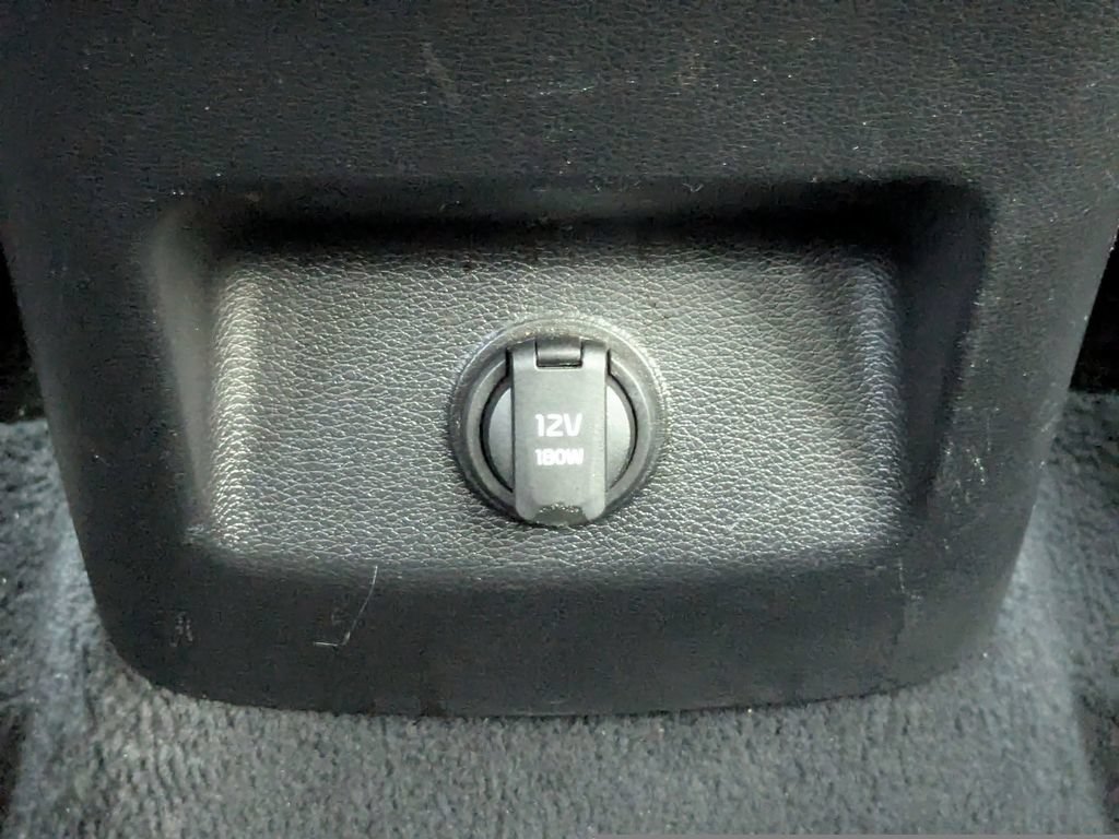 Used 2023 Kia Telluride S FWD image 19