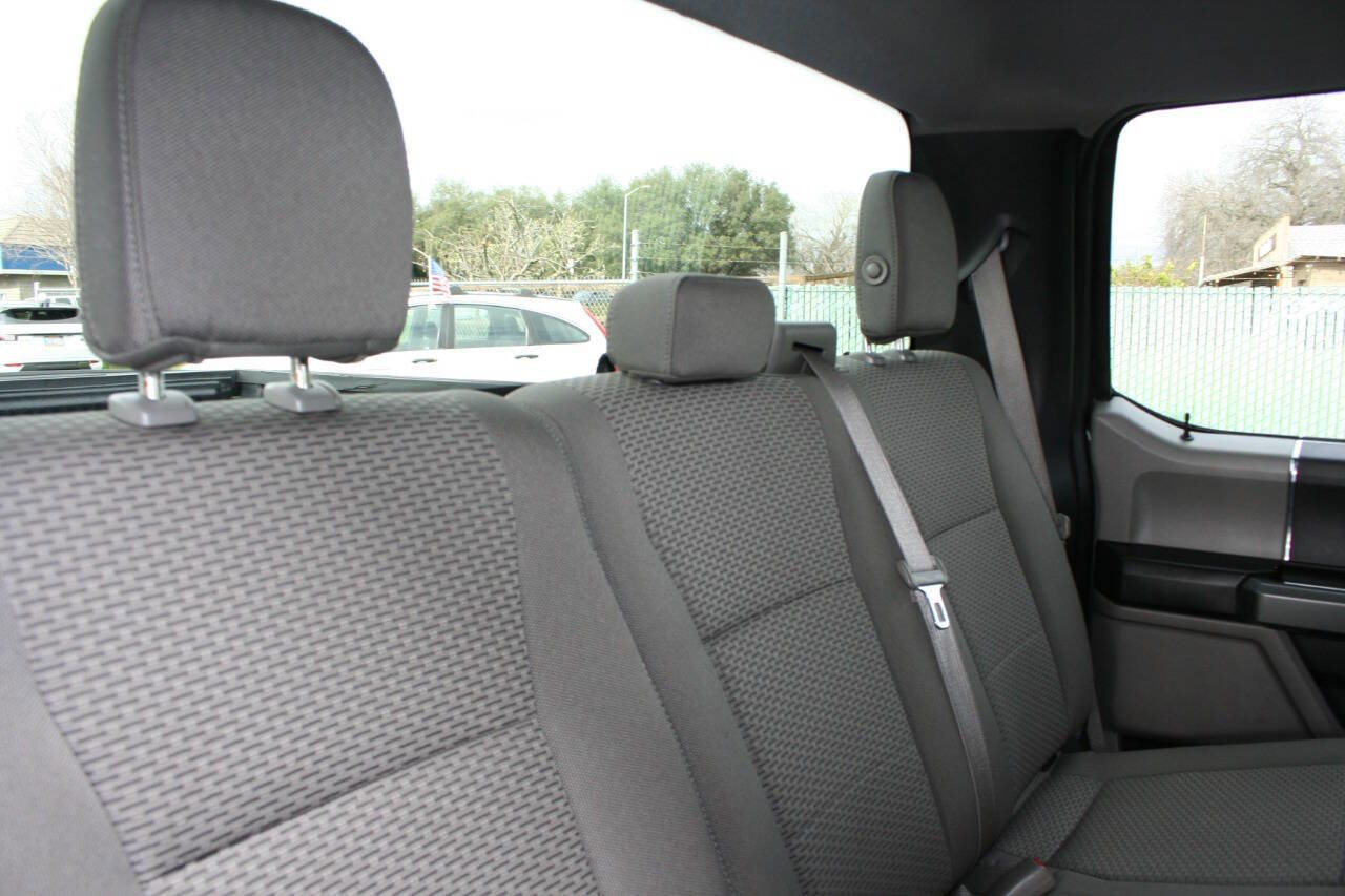 Used 2016 Ford F150 XLT image 22