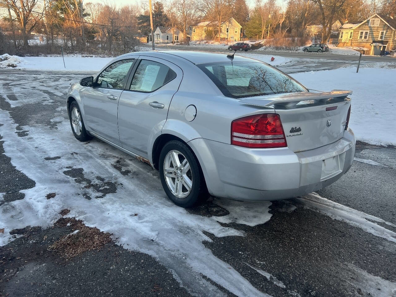 Used 2009 Dodge Avenger SXT image 6