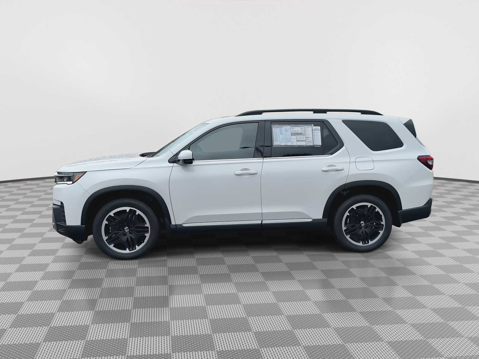 New 2026 Honda Pilot Touring S image 5