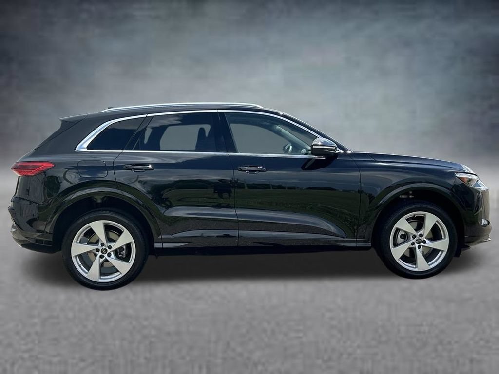 Used 2025 Audi Q5 Premium Plus AWD/4WD image 6