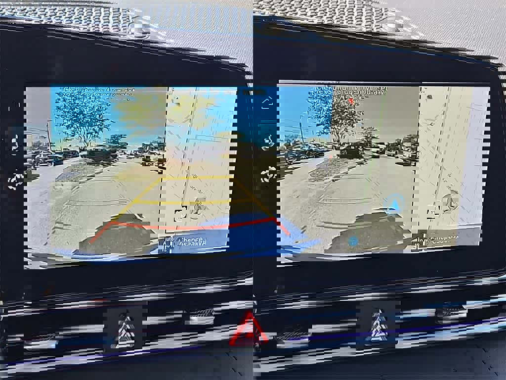 Certified 2024 Hyundai Elantra SEL w/ Convenience Package image 19