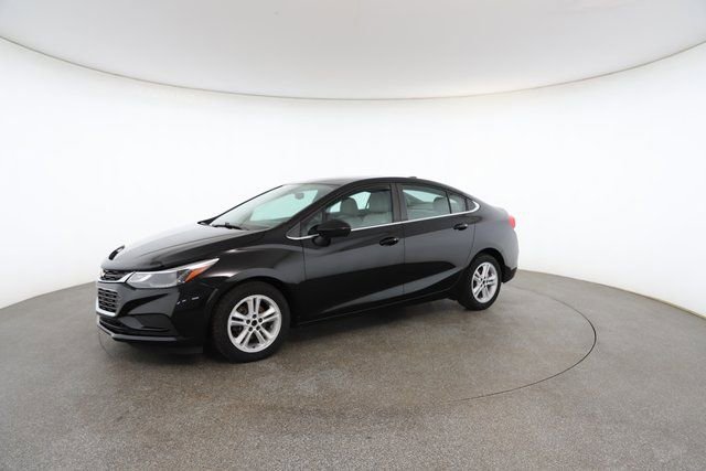 Used 2016 Chevrolet Cruze LT image 3