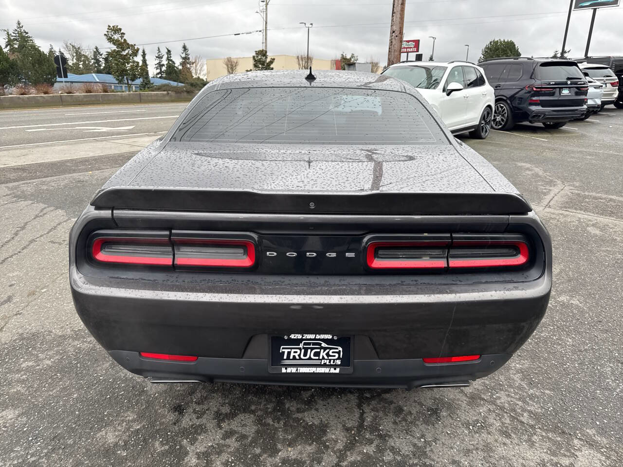 Used 2016 Dodge Challenger R/T Plus image 4
