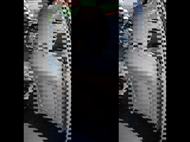 Used 2018 Volvo XC90 T6 Momentum w/ Convenience Package image 25