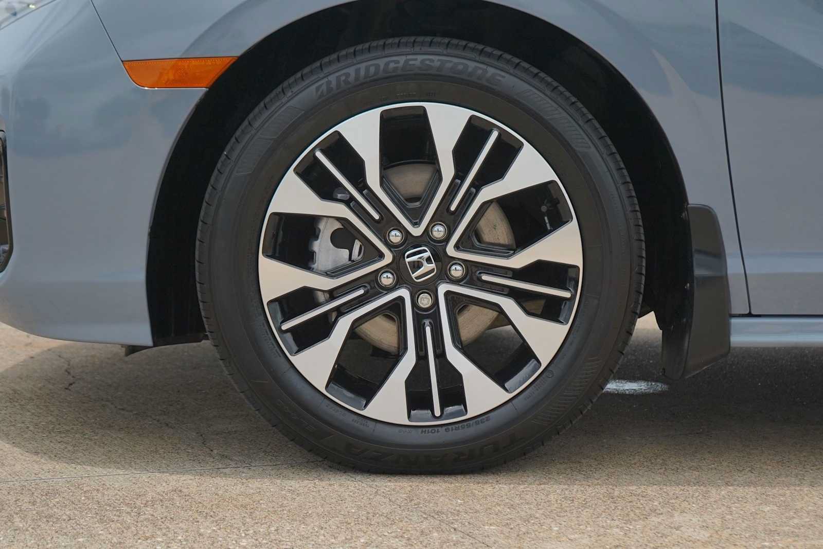 Certified 2026 Honda Odyssey Elite image 7