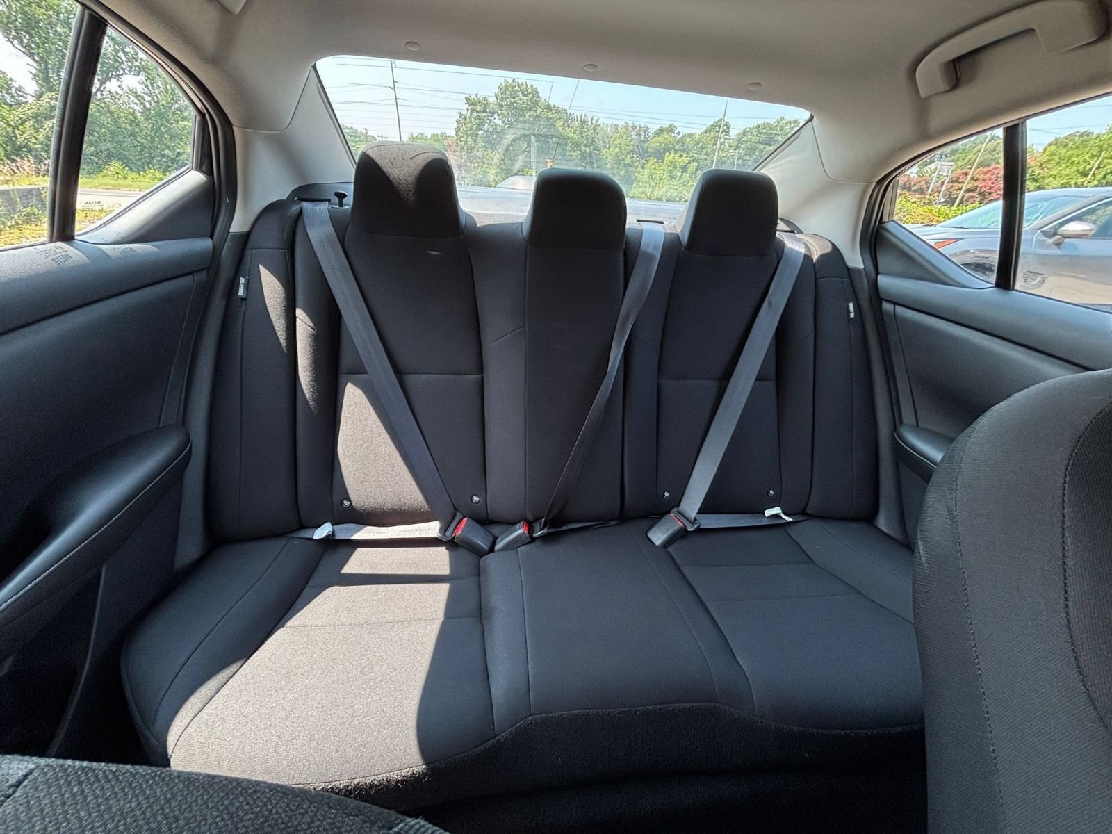 Used 2025 Nissan Sentra S FWD image 34