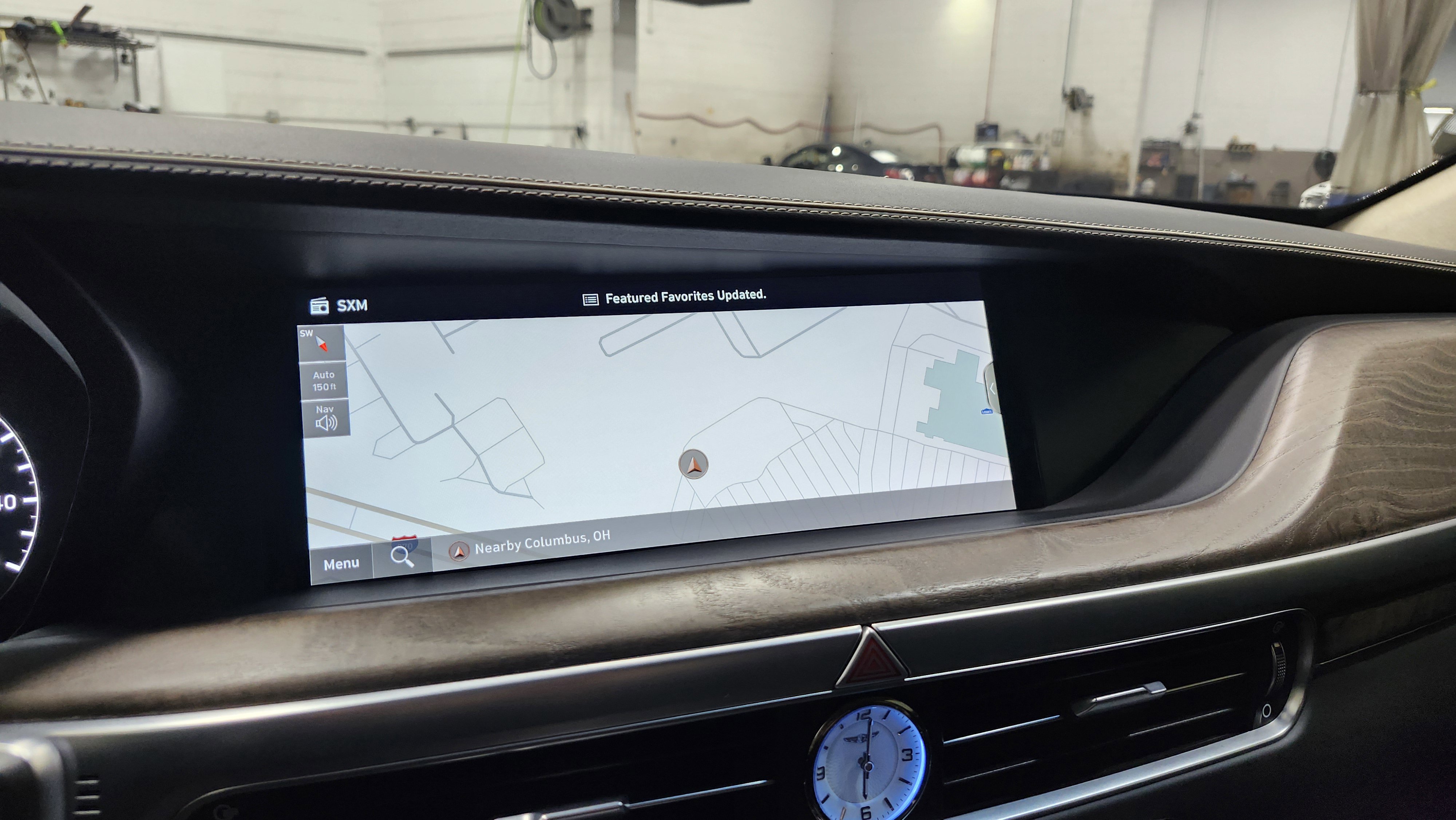 Used 2021 Genesis G90 3.3T Premium image 4