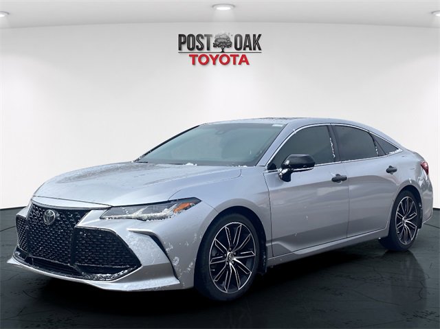 Used 2019 Toyota Avalon Touring w/ Advanced Safety Package image 3