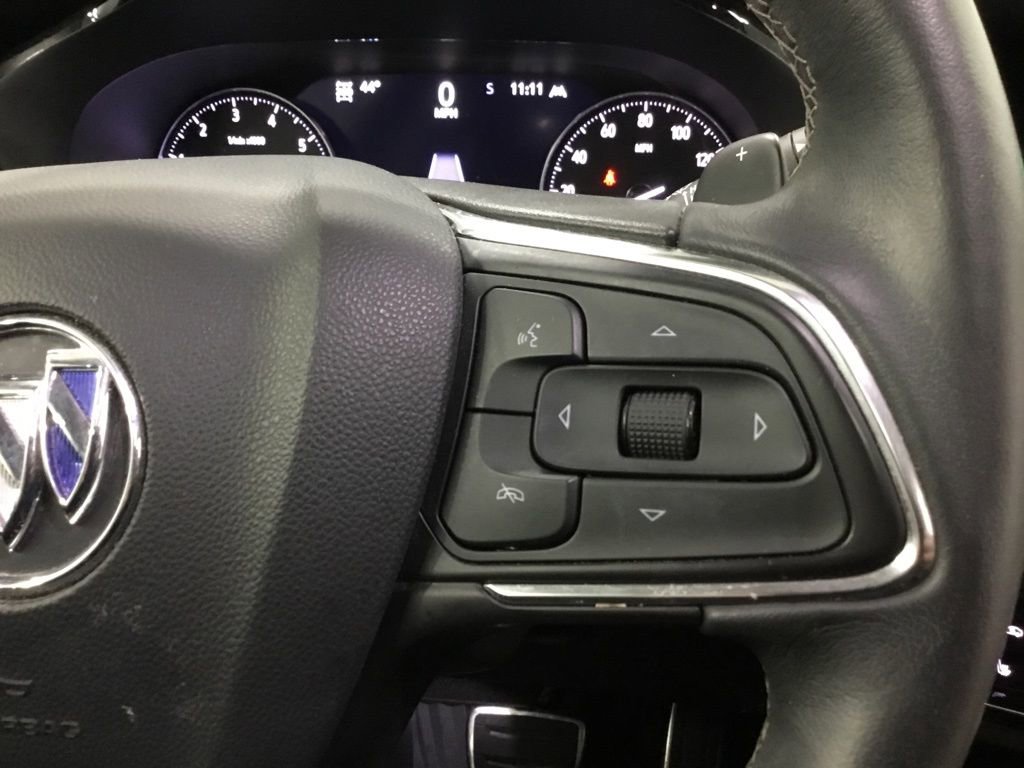 Used 2023 Buick Envision Essence w/ Sport Touring Package image 39