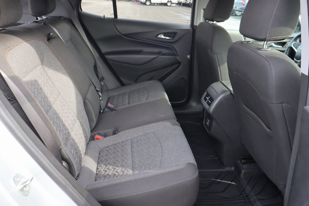 Used 2022 Chevrolet Equinox LT FWD image 18