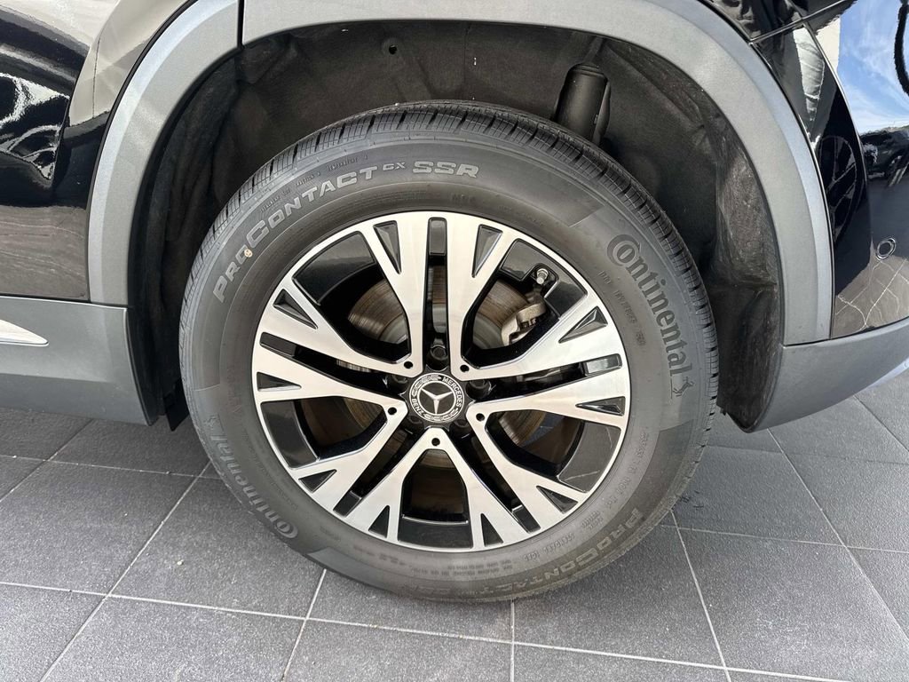 Used 2025 Mercedes-Benz GLA 250 image 4