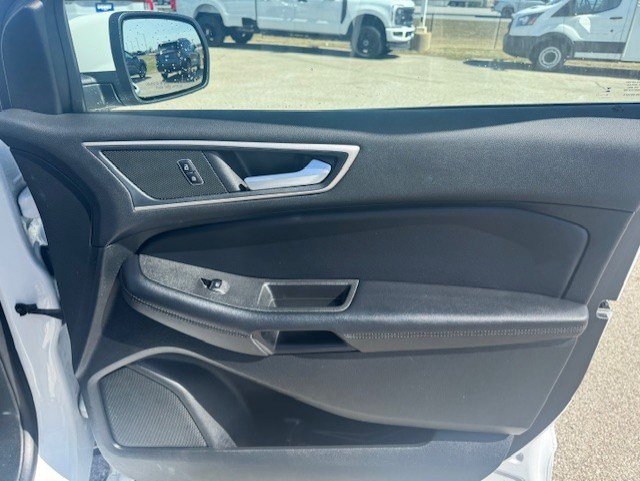 Certified 2024 Ford Edge SEL w/ Convenience Package image 30