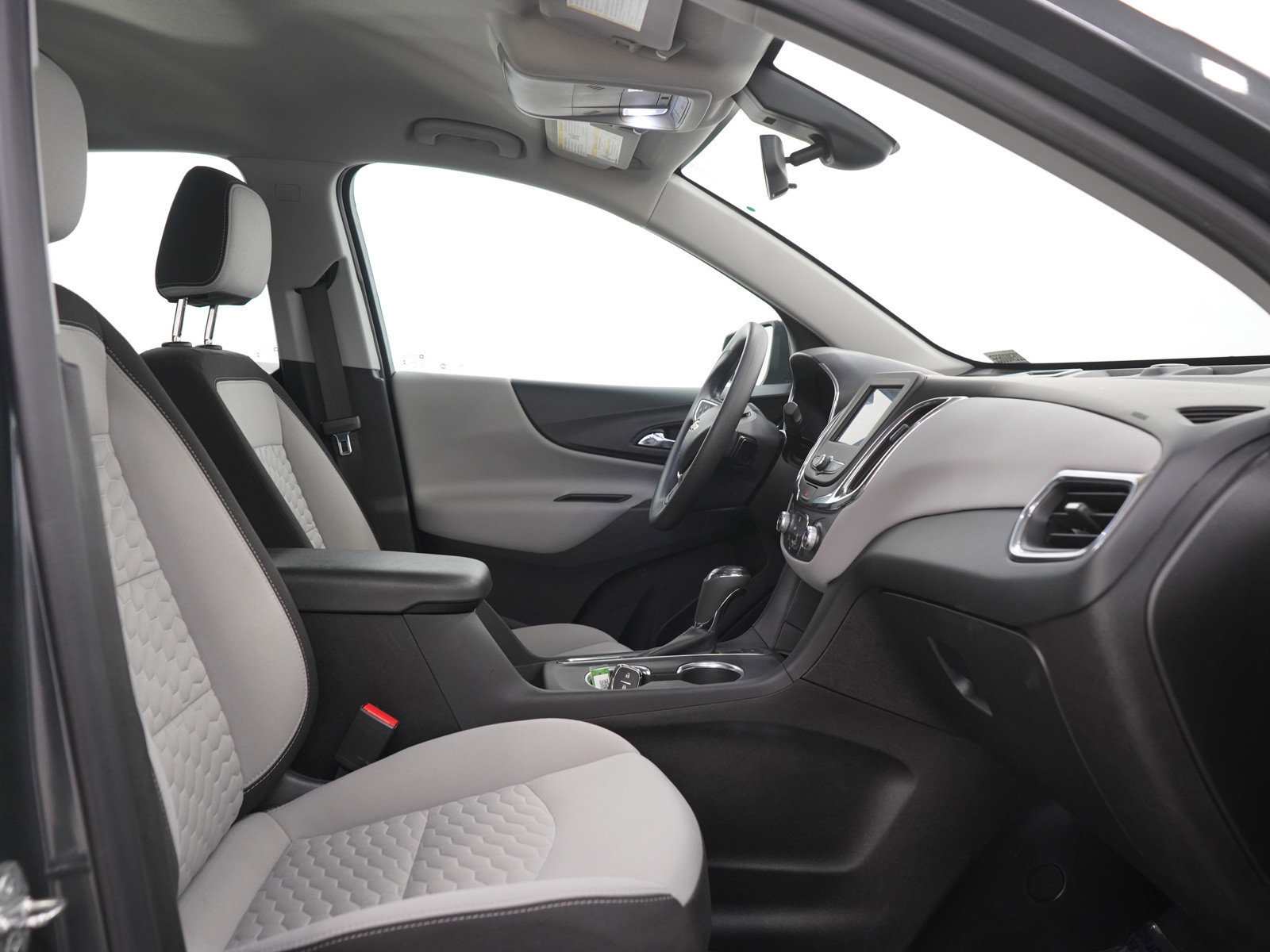 Used 2021 Chevrolet Equinox LS AWD/4WD image 11