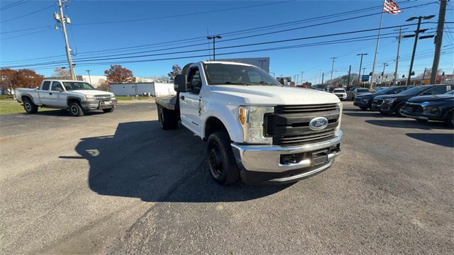 Used 2017 Ford F350 XL w/ Power Equipment Group image 2