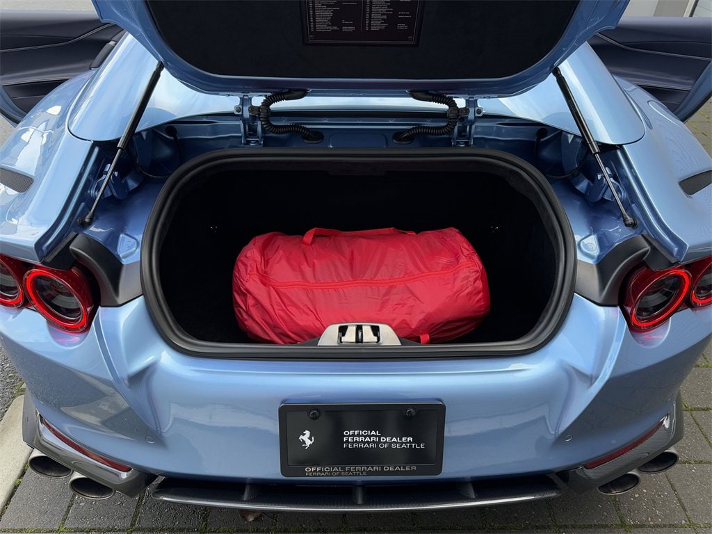 Used 2021 Ferrari 812 GTS image 22