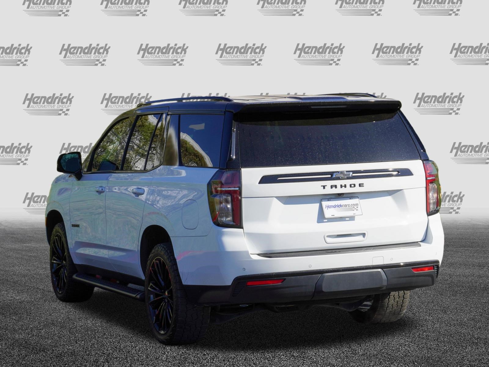 Used 2023 Chevrolet Tahoe Z71 w/ Luxury Package AWD/4WD image 6