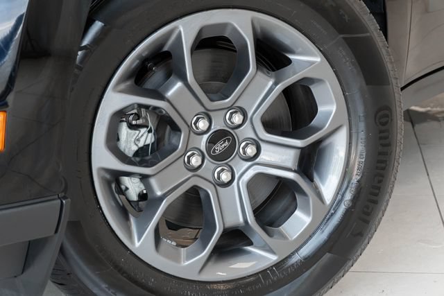 Used 2025 Ford Maverick XLT w/ XLT Luxury Package AWD/4WD image 2